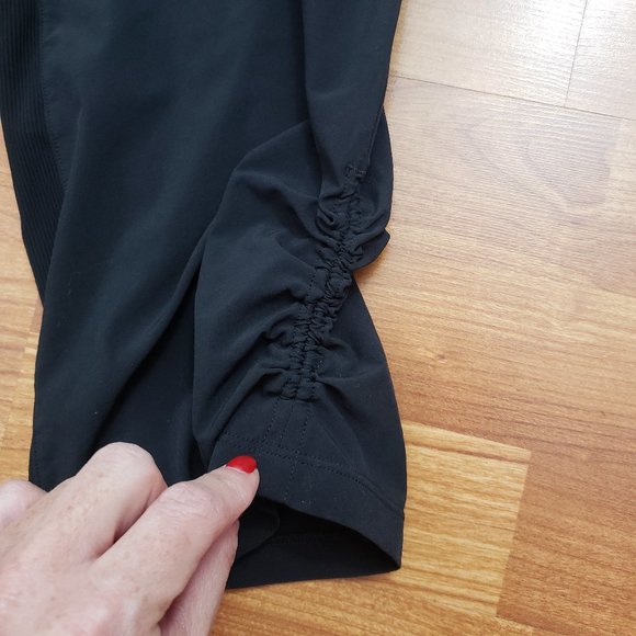 Lululemon Stretch High-Rise Pant 7/8 Length Black Crop Sz 12 - Picture 7 of 12